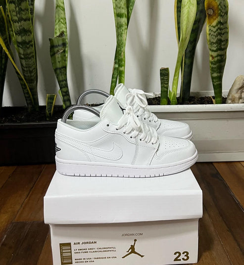 NIKE JORDAN BLANCO